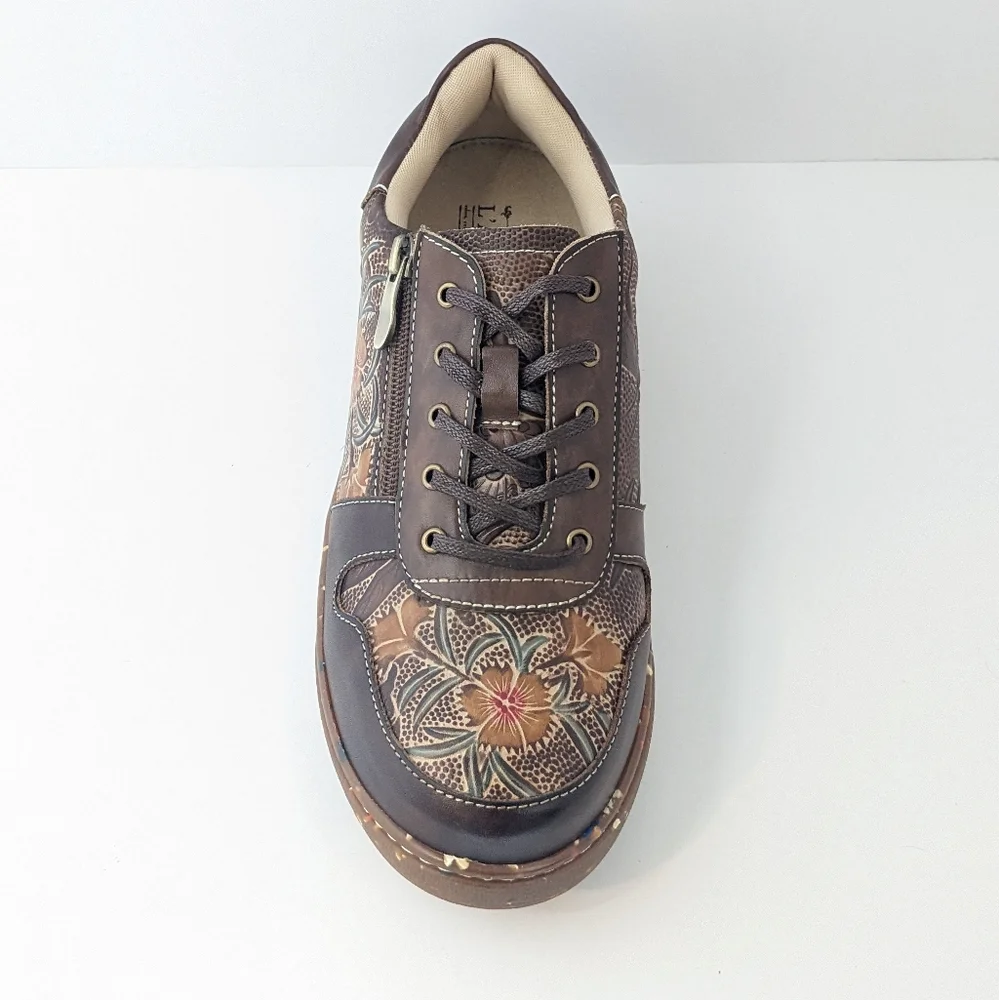 NWOT Spring Step L ' Artiste Leather Sneakers